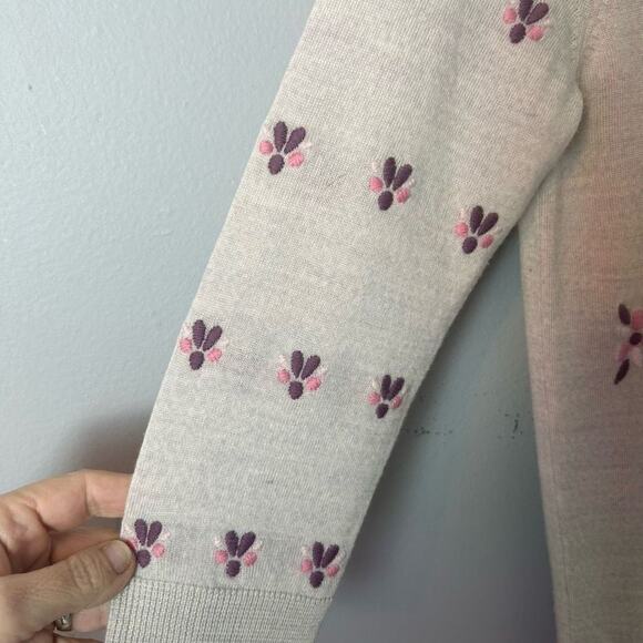 J. Crew 100% Merino Wool Tippi Sweater with Embroidered Details XXS - Picture 4 of 8